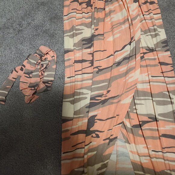 🔥3/$42 w FREE SHIPPING🔥 NWT Pink Camo high low dress - Picture 4 of 6